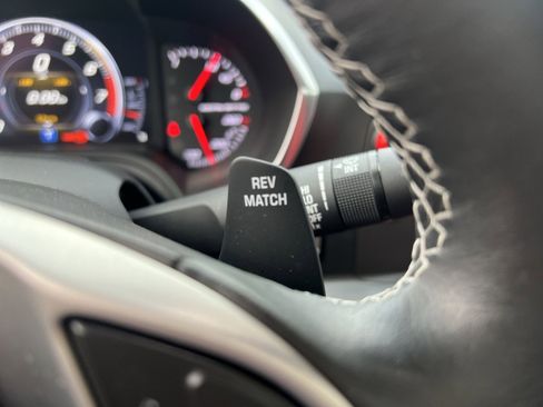 Used 2016 Chevrolet Corvette Stingray Coupe image 34