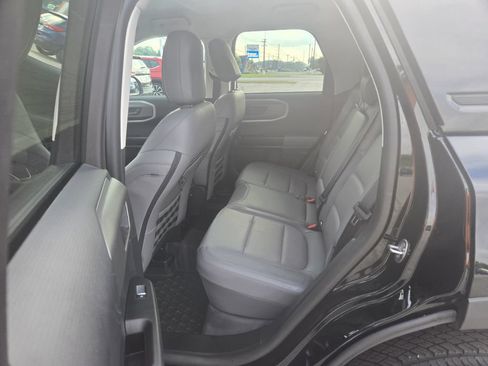 Used 2025 Ford Bronco Sport Badlands AWD/4WD image 8