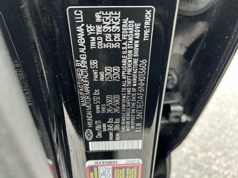 Certified 2022 Hyundai Santa Cruz Limited AWD/4WD image 36