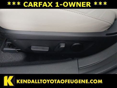 Used 2025 MAZDA MAZDA3 s image 16