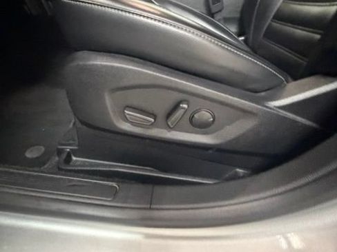 Used 2024 Ford Edge SEL AWD/4WD image 15