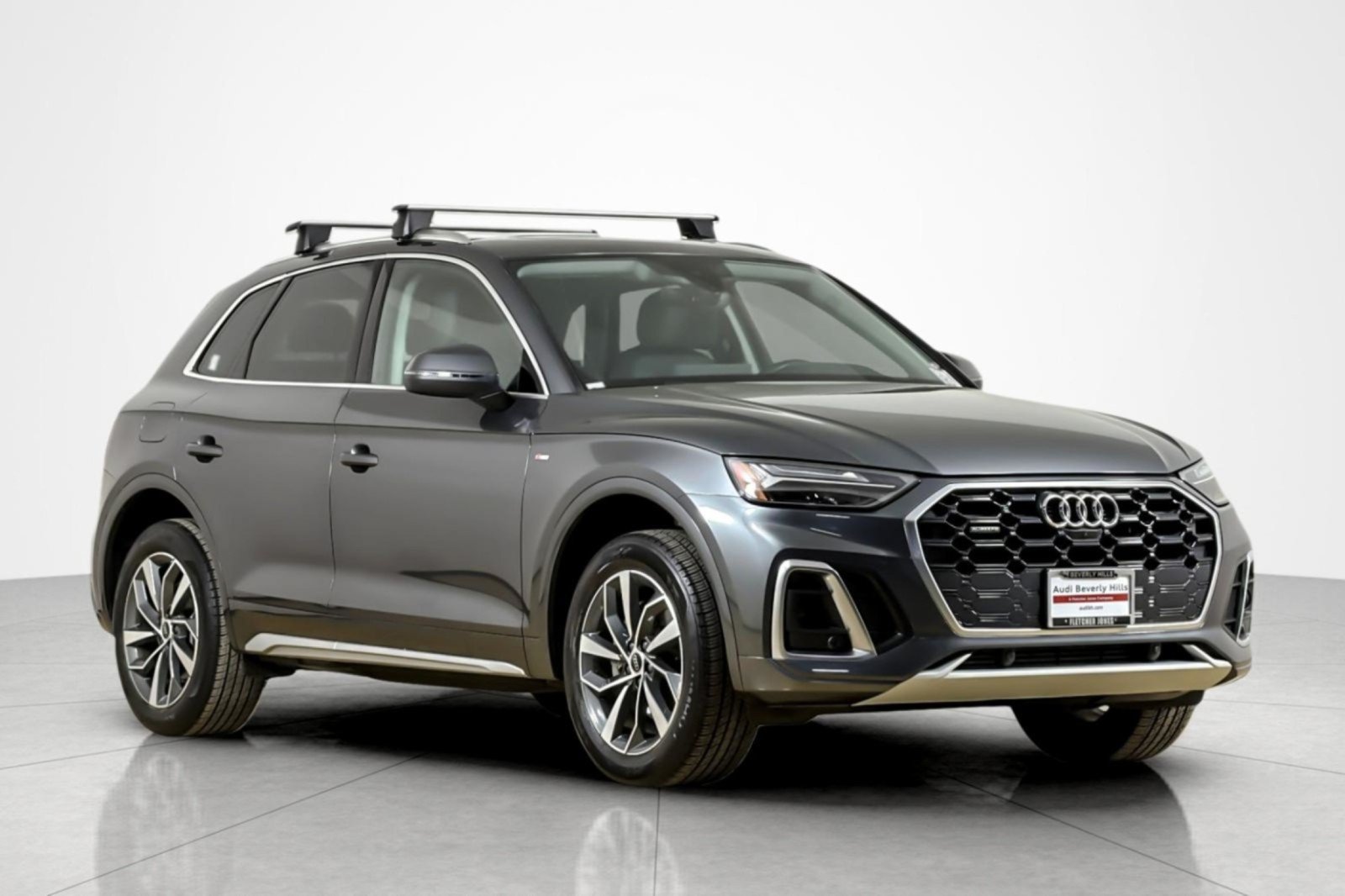 Used 2023 Audi Q5 2.0T Premium Plus w/ Premium Plus Package AWD/4WD image 7