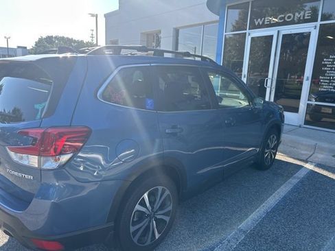 Used 2024 Subaru Forester Limited AWD/4WD image 3