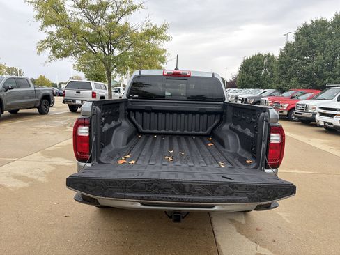 Used 2026 GMC Canyon AT4 w/ Technology Plus Package image 6