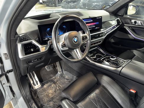 Certified 2024 BMW X7 M60i w/ Executive Package image 21