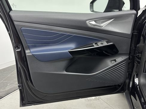 Used 2024 Volkswagen ID.4 S image 10