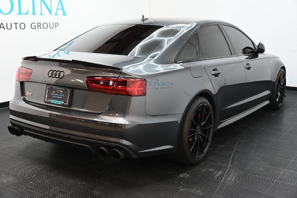 Used 2017 Audi S6 Premium Plus w/ S6 Sport Package AWD/4WD image 3