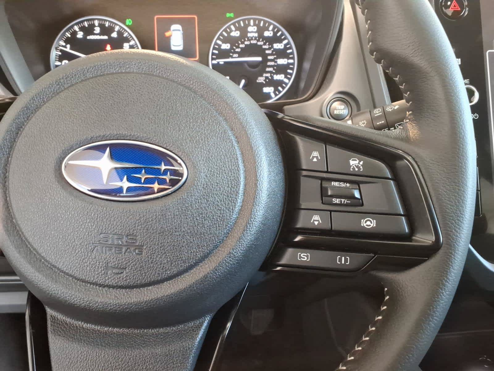 Used 2025 Subaru Forester Premium AWD/4WD image 24