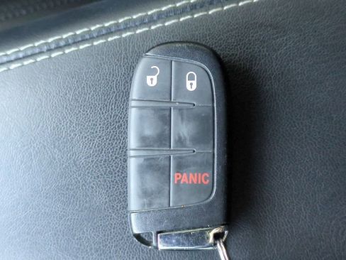 Certified 2022 Jeep Compass Altitude w/ Sun and Sound Group image 36