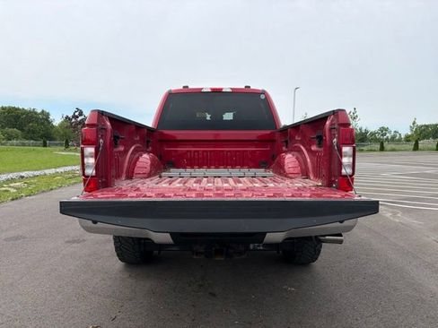 Used 2022 Ford F250 XLT w/ XLT Premium Package AWD/4WD image 12