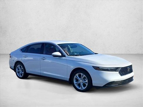 Used 2024 Honda Accord LX image 3