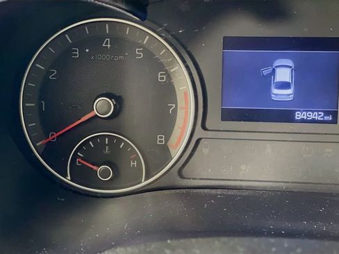 Used 2020 Kia Optima LX image 15