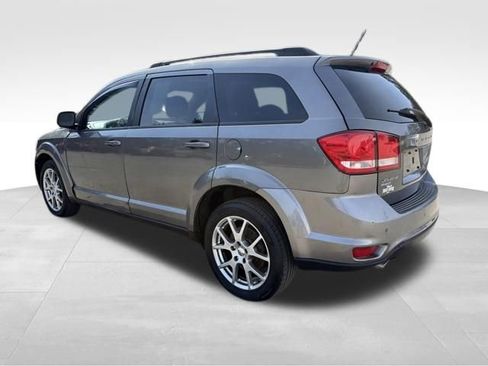 Used 2012 Dodge Journey R/T w/ Navigation & Sound Group I image 5