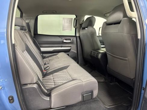 Used 2020 Toyota Tundra SR5 w/ SR5 Upgrade Package AWD/4WD image 5