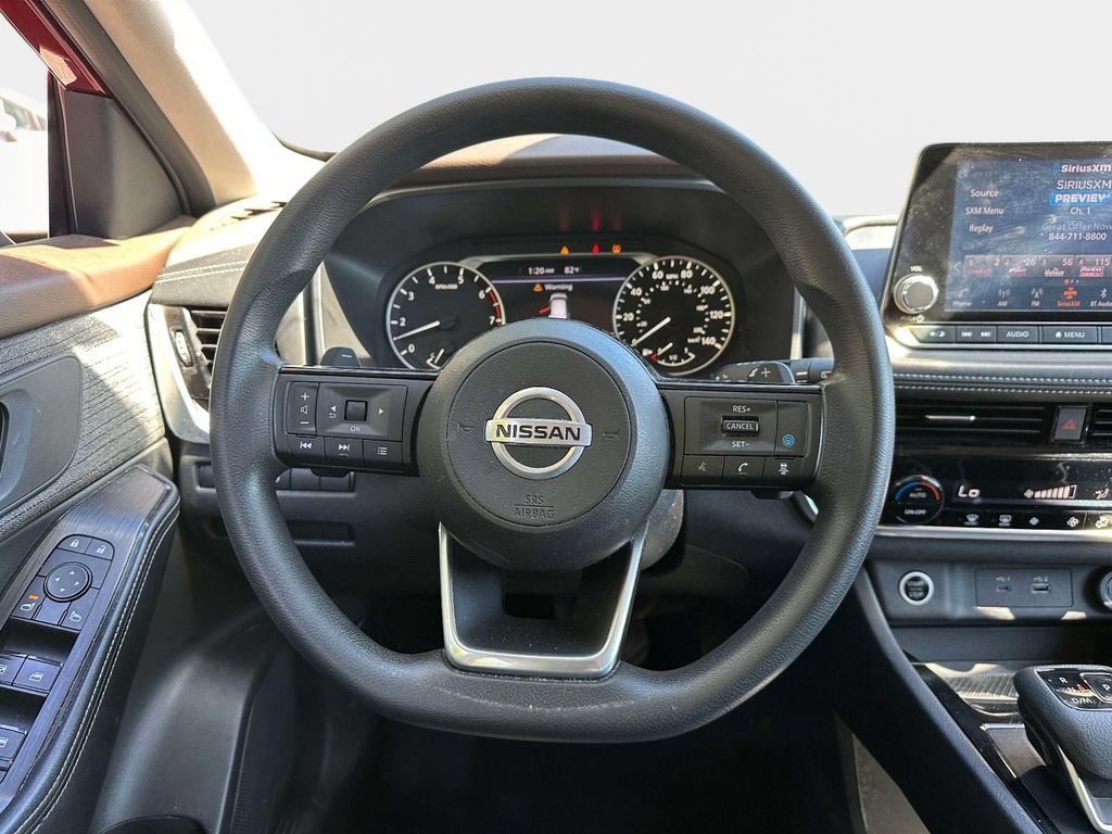 Used 2021 Nissan Rogue SV AWD/4WD image 13