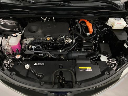 Used 2022 Toyota Sienna Platinum AWD/4WD image 13