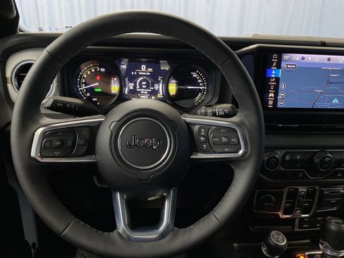 Certified 2025 Jeep Wrangler Backcountry image 20