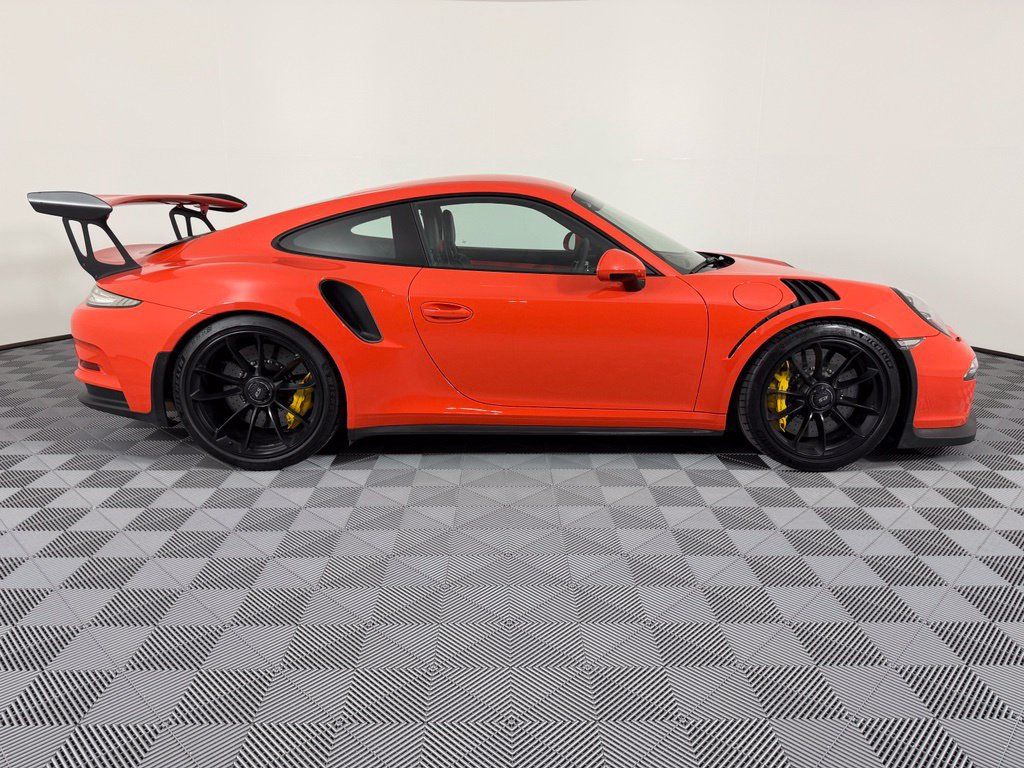 Used 2016 Porsche 911 GT3 RS RWD image 12