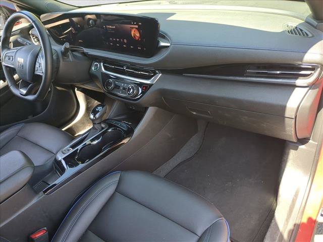 Used 2024 Buick Envista Sport Touring w/ Convenience II Package FWD image 21