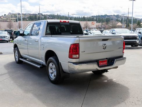 Used 2017 RAM 1500 Classic SLT AWD/4WD image 5