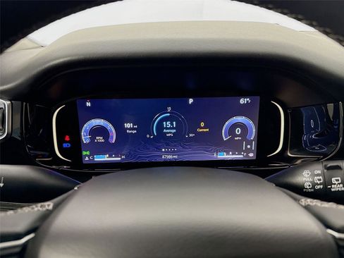 Used 2022 Jeep Wagoneer Series II w/ Premium Group I image 4