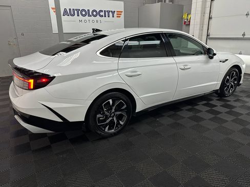 Used 2025 Hyundai Sonata SEL FWD image 11
