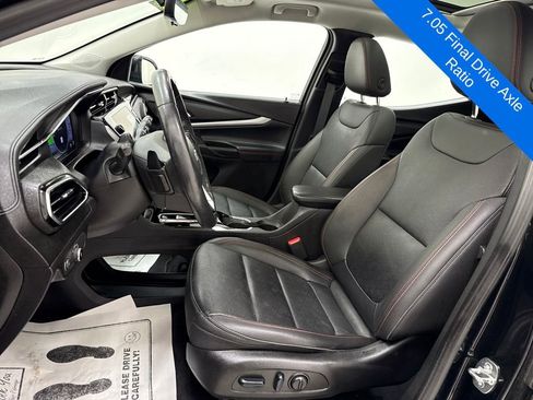 Used 2023 Chevrolet Bolt EUV Premier w/ Sun & Sound Package image 19