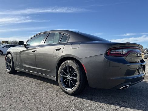 Used 2020 Dodge Charger SXT w/ Leather Interior Group image 6