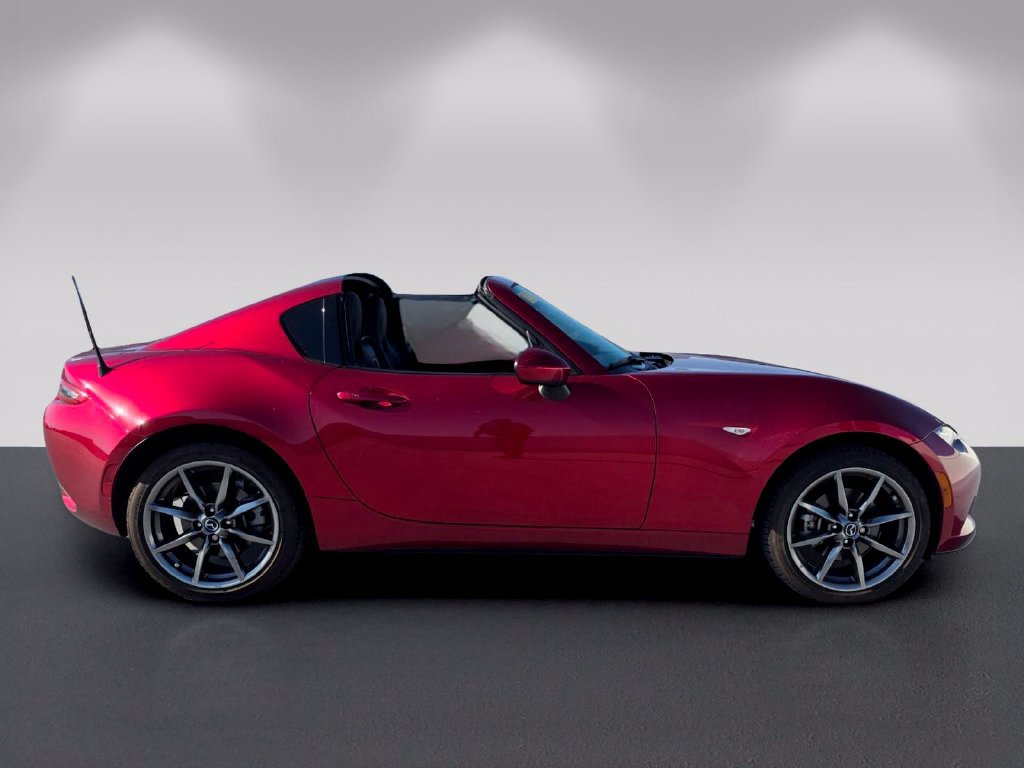 Used 2023 MAZDA MX-5 Miata Grand Touring RWD image 3