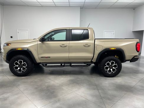 Used 2024 GMC Canyon AT4X image 4