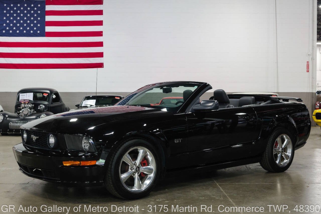 Used 2008 Ford Mustang GT Premium RWD image 1