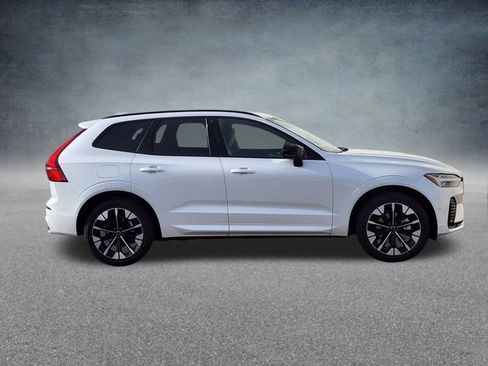 New 2026 Volvo XC60 B5 Plus w/ Climate Package image 8