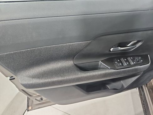 New 2026 Nissan Kicks SV image 11