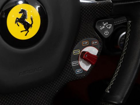 Used 2018 Ferrari 488 Spider image 36