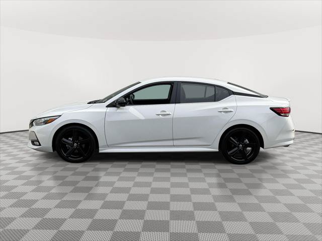 Used 2023 Nissan Sentra SR w/ Electronics Package FWD image 4