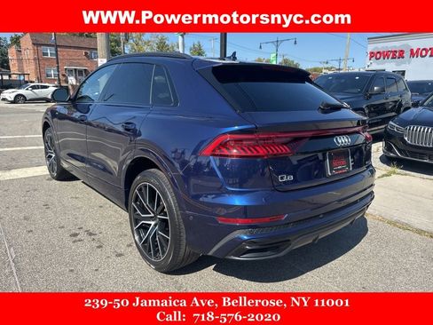 Used 2022 Audi Q8 Premium Plus w/ Premium Plus Package image 3