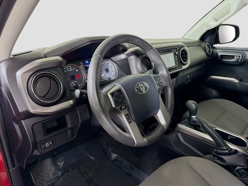 Used 2016 Toyota Tacoma SR5 w/ Towing Package image 22