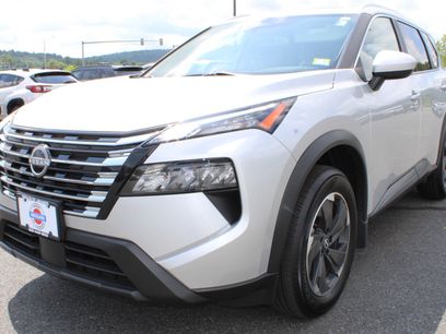 Used 2024 Nissan Rogue SV w/ SV Premium Package