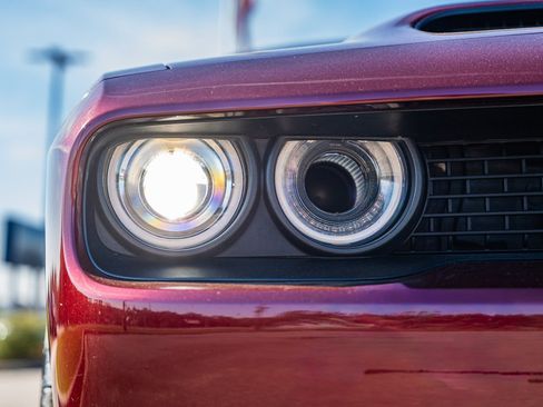 Used 2023 Dodge Challenger SRT Hellcat w/ Driver Convenience Group image 10