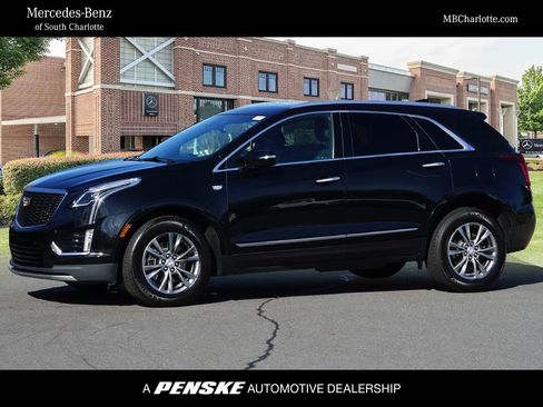 Used 2022 Cadillac XT5 Premium Luxury image 1