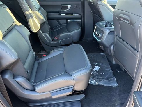 New 2025 Ford Expedition Max Platinum w/ Stealth Performance Package image 14