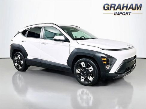 Used 2024 Hyundai Kona SEL FWD image 1