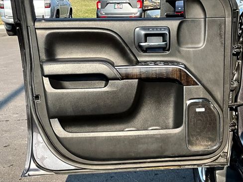 Used 2015 GMC Sierra 3500 Denali w/ Duramax Plus Package image 24