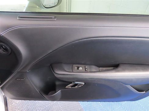 Used 2022 Dodge Challenger SRT Hellcat w/ Plus Package image 30