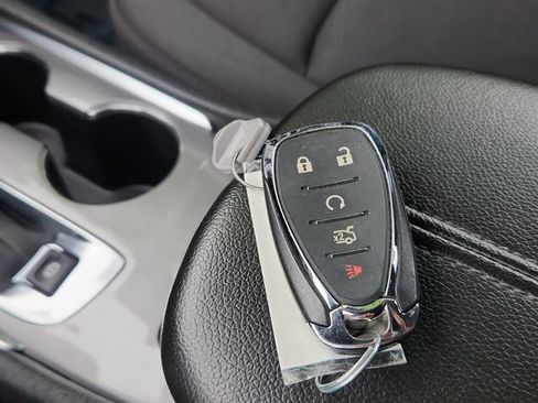 Used 2024 Chevrolet Malibu LT FWD image 48