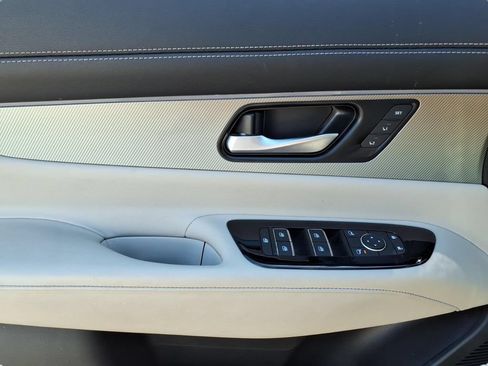 Used 2025 Nissan Murano SL AWD/4WD image 15