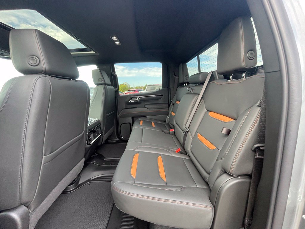 New 2026 GMC Sierra 1500 AT4 w/ AT4 Premium Package AWD/4WD image 24