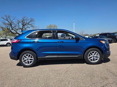 Used 2024 Ford Edge SEL w/ Convenience Package