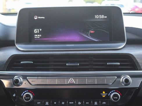 Used 2022 Kia Telluride EX w/ EX Premium Package image 14