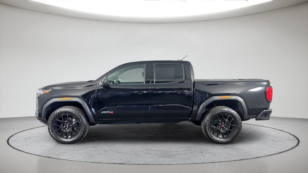 Used 2025 GMC Canyon AT4 AWD/4WD image 12